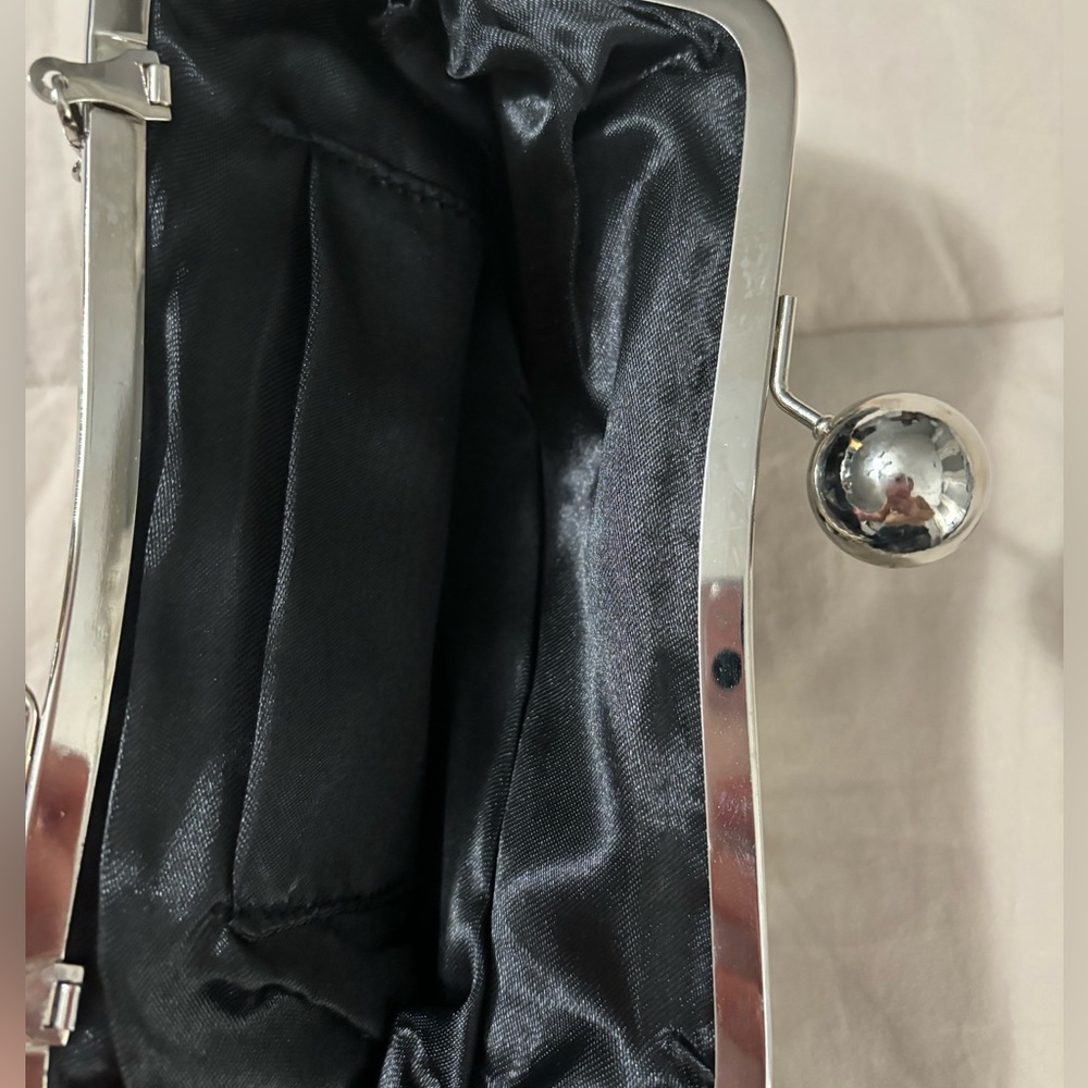 Brand New Sequin Clutch - Picture 3 of 3
